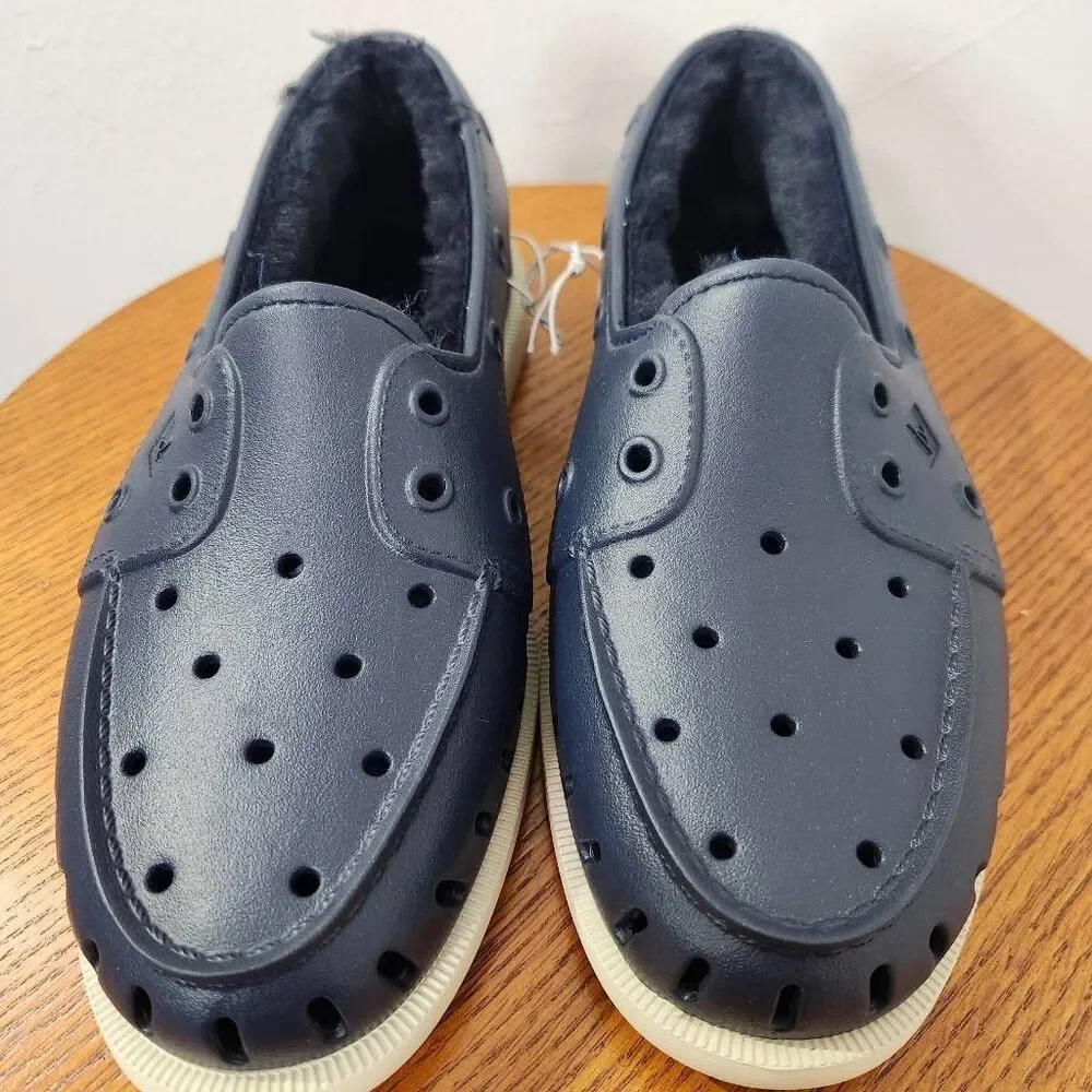 Sperry Women's Navy Float Boat Shoes with Faux Fur Lining Size 8 NWOT